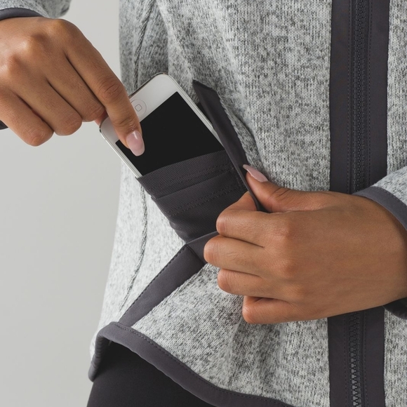 Lululemon Its Fleecing Cold Zip Up Sweater, Heathered White / Dark Carbon - Picture 5 of 15